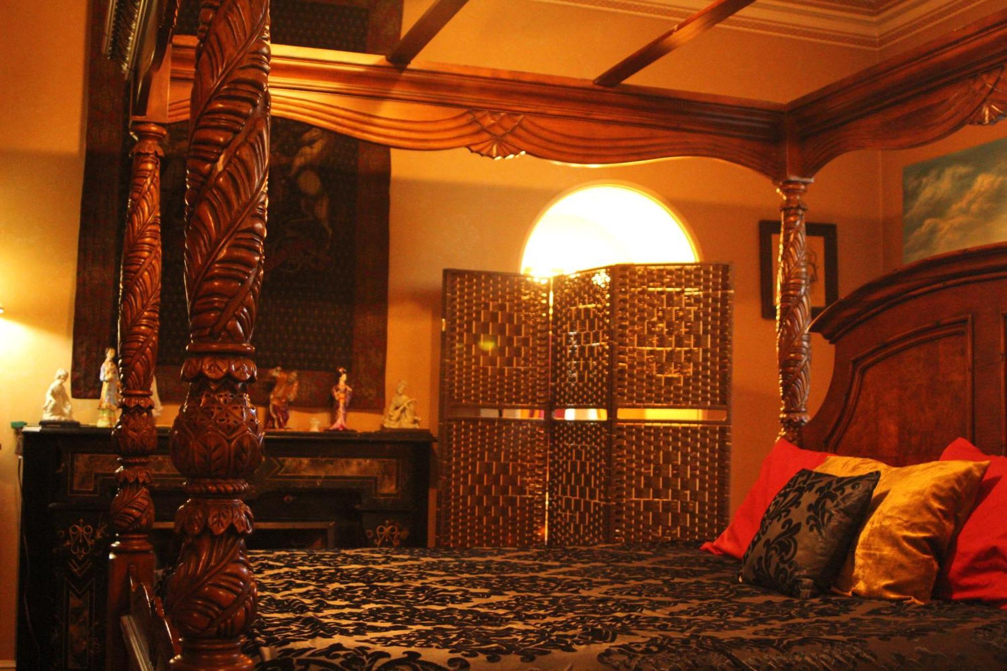 Henderson Castle Inn Kalamazoo Room photo